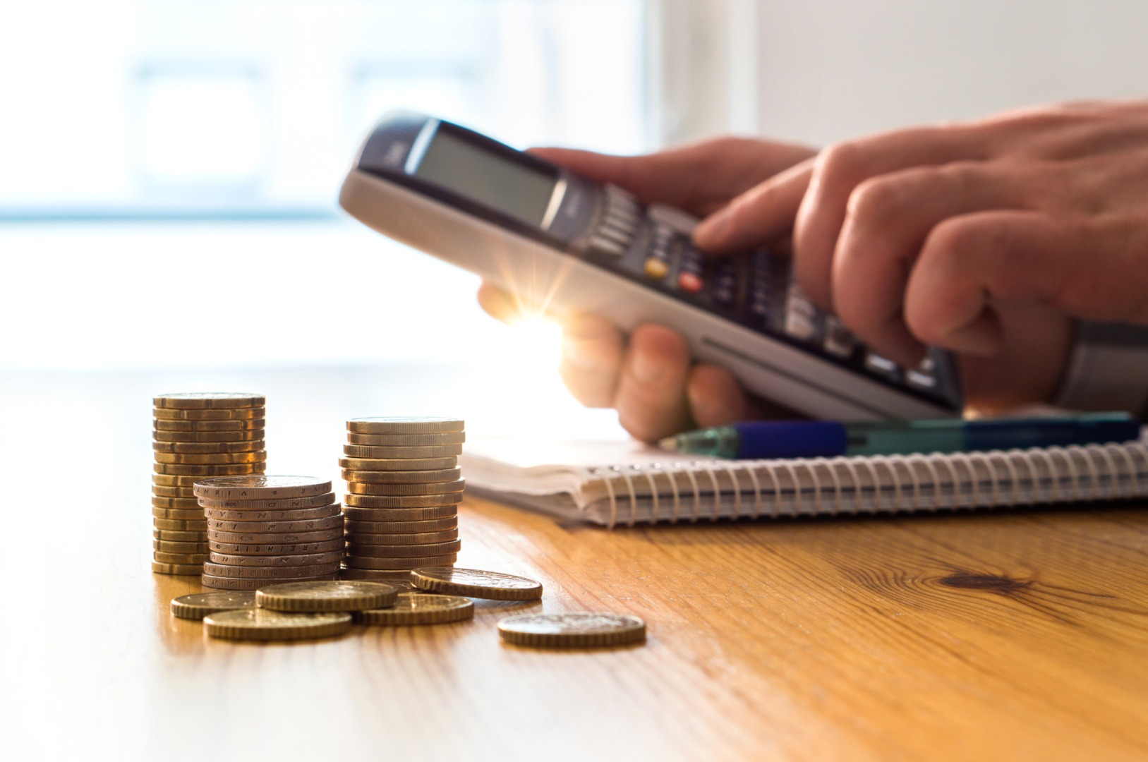 "Prima scădere a inflației din zona euro sub 2% din iunie 2021: BCE analizează posibilitatea reducerii dobânzilor"