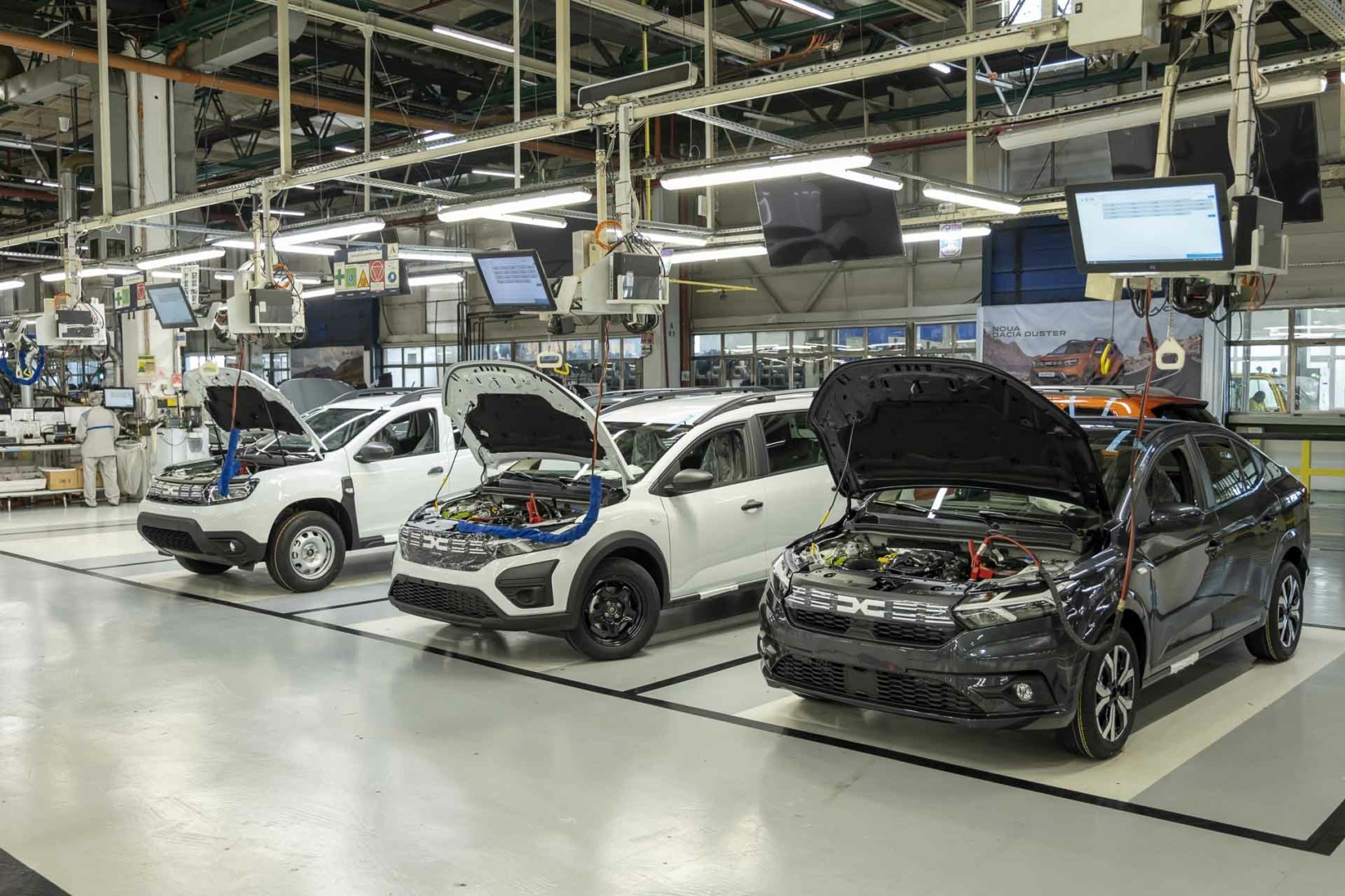"Se vor orienta producătorii auto în curând către autovehicule cu acționare manuală? (Analiză TF1)"