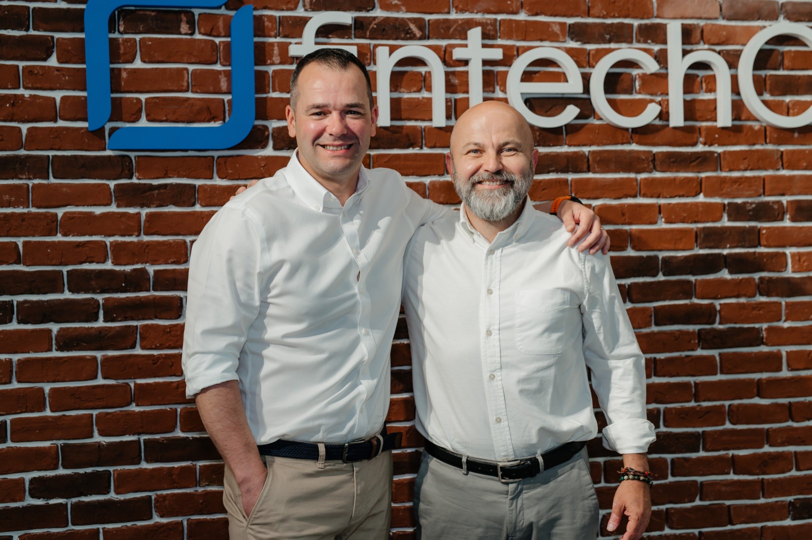 "FintechOS, start-up-ul românesc, desemnează un nou Șef de Personal și Transformare a Afacerilor în pragul devenirii unei companii globale"