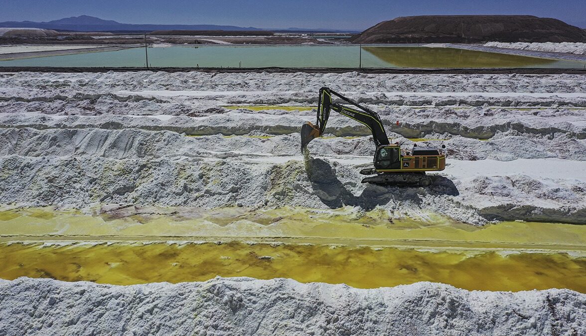 "China întărește supremația asupra resurselor minerale globale, cruciale pentru progresul decarbonizării și avansul inteligenței artificiale"