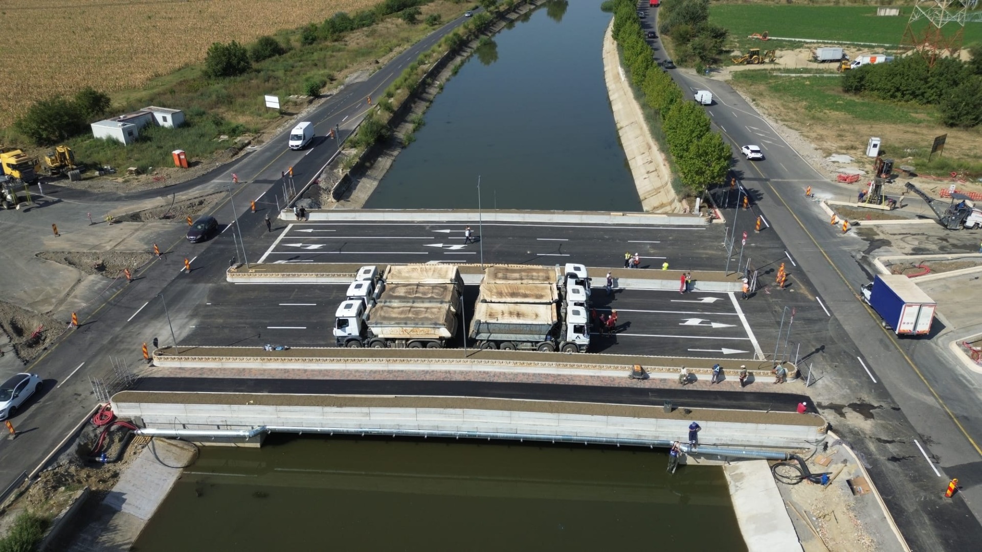 "Raiffeisen oferă un împrumut de 24 de milioane lei Primăriei București pentru proiecte de infrastructură la Stația de Epurare Glina și Caseta de sub Dâmbovița"