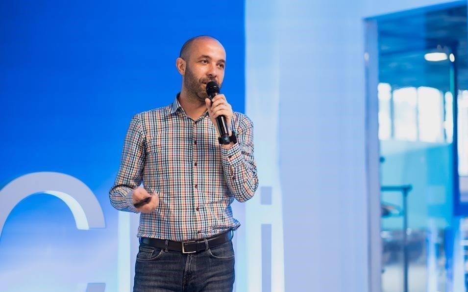 "Deputatul inițiator al amendamentului pentru exonararea fiscală a veniturilor din criptomonede este un investitor cu experiență în domeniu / Explicații legislative aduse din primăvară"