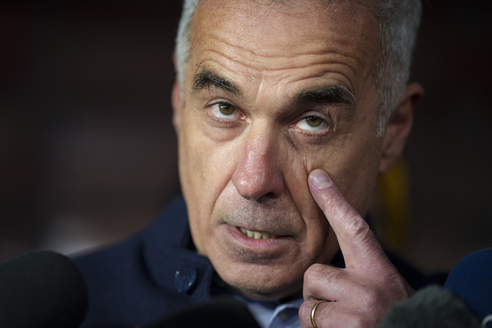 "Informații declasificate relevă servicii secrete: Călin Georgescu a beneficiat de sprijin din partea indivizilor care au atacat suveranitatea României și a coordinat activitățile pe Tiktok cu ajutorul unui actor statal / Eugen Sechilă de la Neo-Legionari a fost acuzat de manipularea voturilor pentru Călin Georgescu / Activitatea pe Tiktok a ajuns pe locul 9 în trending / Schema de campanie asemănătoare cu cea utilizată de Rusia în Ucraina"