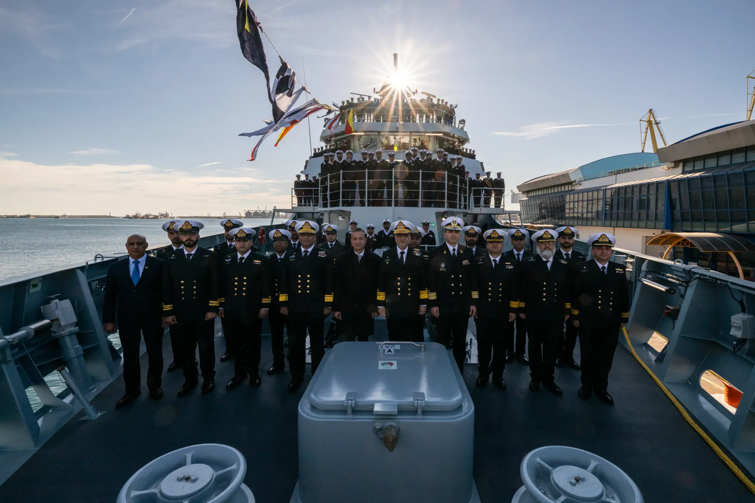 "Grupul Damen Shipyards a realizat o nouă livrare pentru Pakistan: O navă militară construită la Galați"