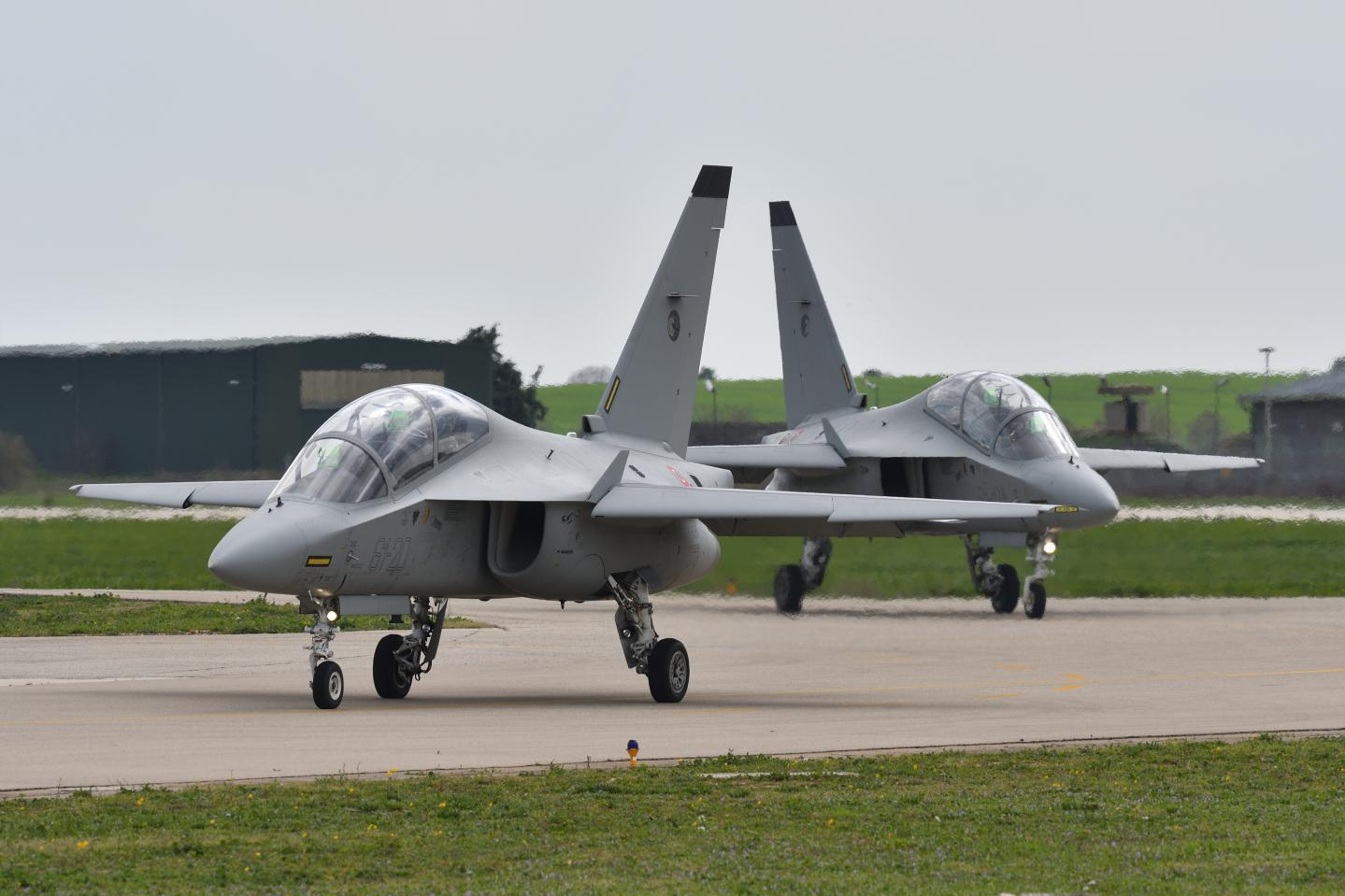 Austria intenționează să cumpere 12 avioane militare de la Italia