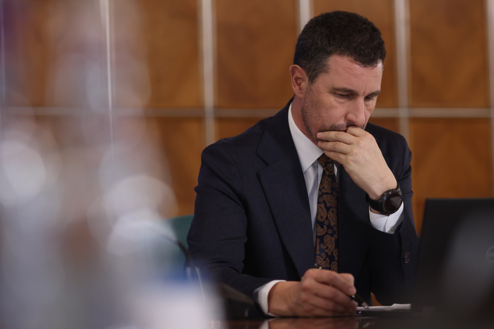 "Ministrul Finanțelor, Tanczos Barna, anunță că draftul bugetului va fi finalizat până pe 27 ianuarie și urmărește un deficit bugetar mai mic de 7% din PIB"