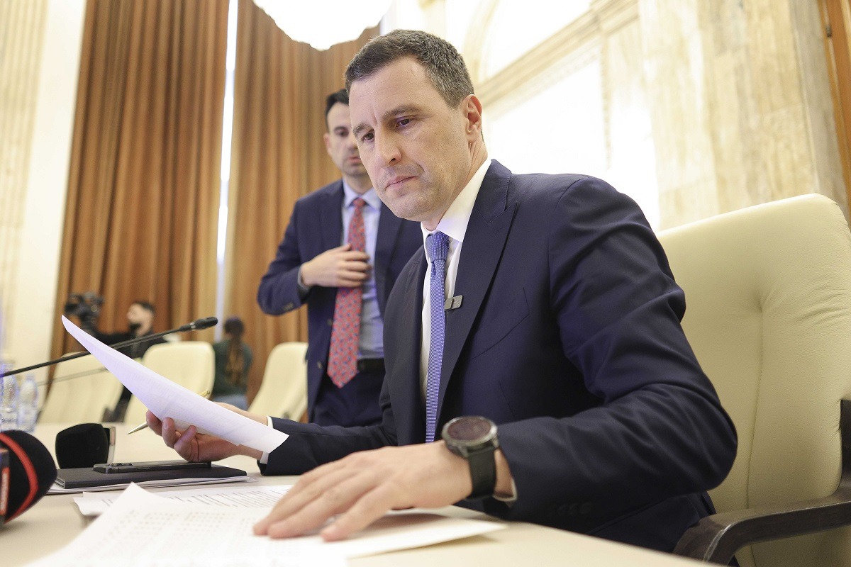 "Anunțul Ministrului Finanțelor privind consolidarea și restructurarea agențiilor de la nivelul ministerelor: ”Există potențialul reducerii costurilor cu personalul cu 10-15% prin gestionarea eficientă a resurselor umane”"