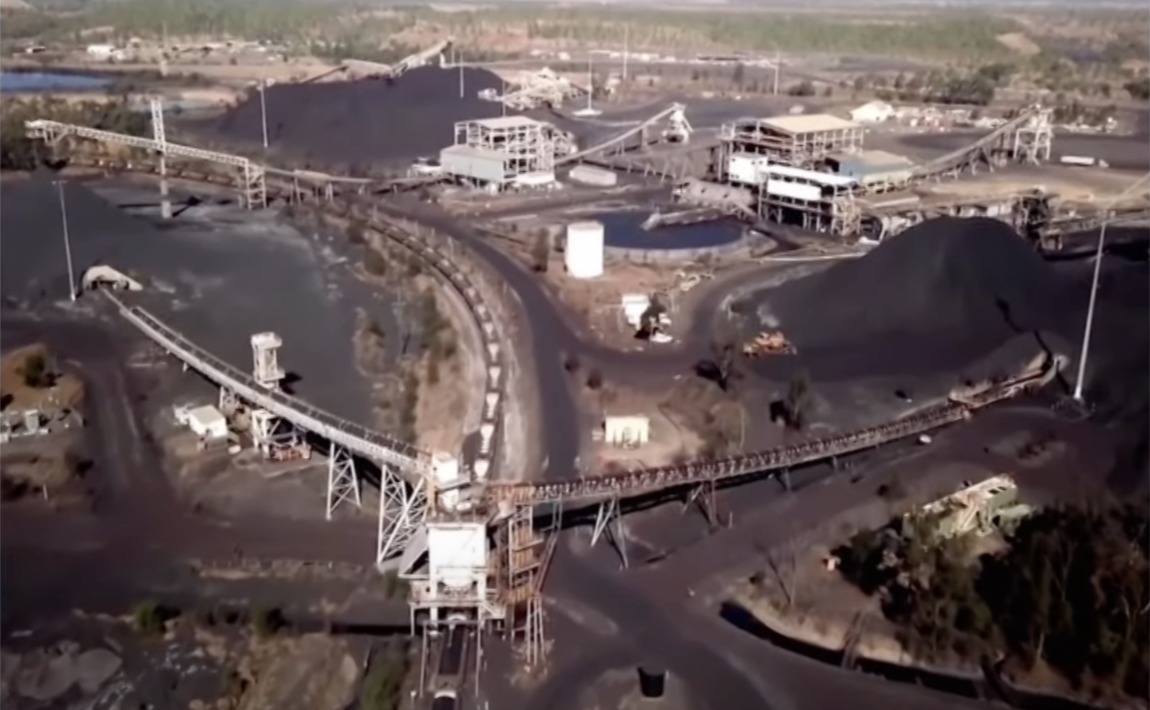 "Rio Tinto și Glencore poartă discuții pentru realizarea fuziunii de top din industria minieră, cu intenția de a forma o entitate puternică suficient de competitivă pentru a concura cu liderul industriei, BHP Group"