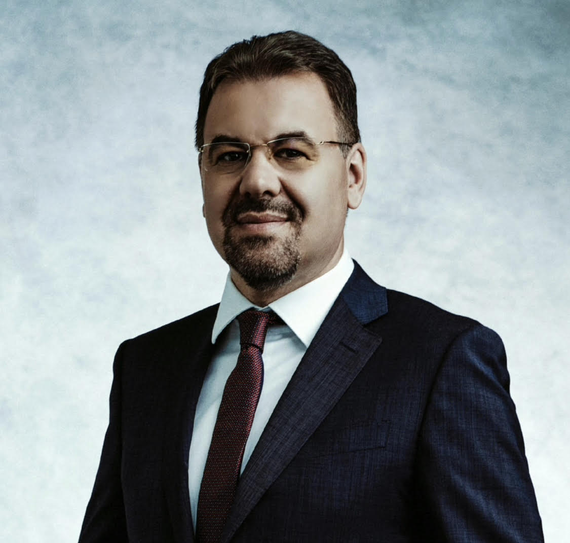 "Secondat de BNR, Leonardo Badea afirmă că situația actuală subliniază necesitatea de a investi pentru a stimula creșterea productivității"