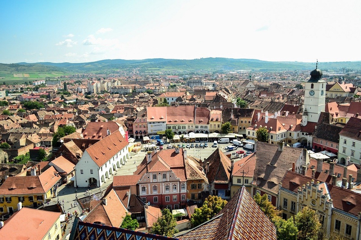 "Alianța pentru Turism: Investițiile insuficiente în promovarea României contribuie la lipsa de fonduri bugetare și la numărul mic de turiști străini, comparativ cu Albania, care ne depășește de șase ori"