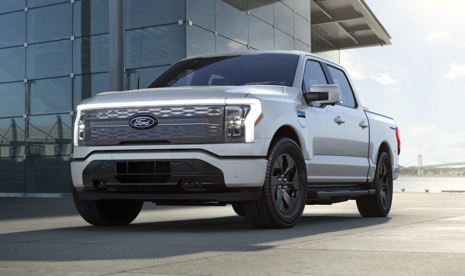 "Directorul Ford afirmă că problemele vehiculelor electrice de dimensiuni mari sunt insurmontabile"
