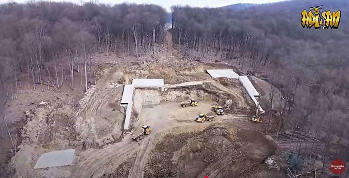 "Începerea lucrărilor de foraj pentru tunelurile de la toate intrările autostrăzii A1 Lugoj – Deva se va realiza prin UMB. „Ne așteptăm să vedem progrese semnificative curând” – afirmă Secretarul de Stat pentru Transporturi"