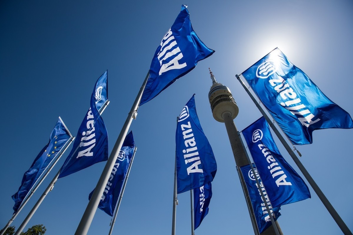 "Decăderea portofoliului imobiliar al Allianz, cunoscut ca fiind unul dintre cei mai importanți investitori europeni, pe fondul situației dificile a sectorului imobiliar"