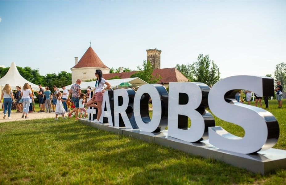 „AROBS Transilvania, firmă de software, achiziționează SVT Electronics, producător român de soluții pentru date de tahograf”
